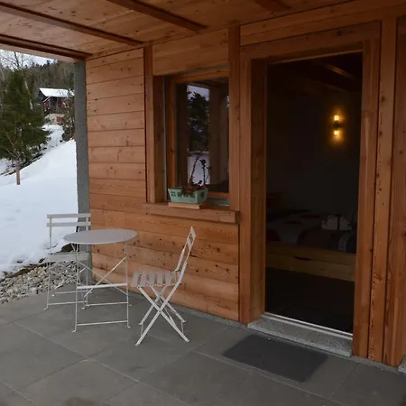 Pensión Chalet Tsarbonire *
